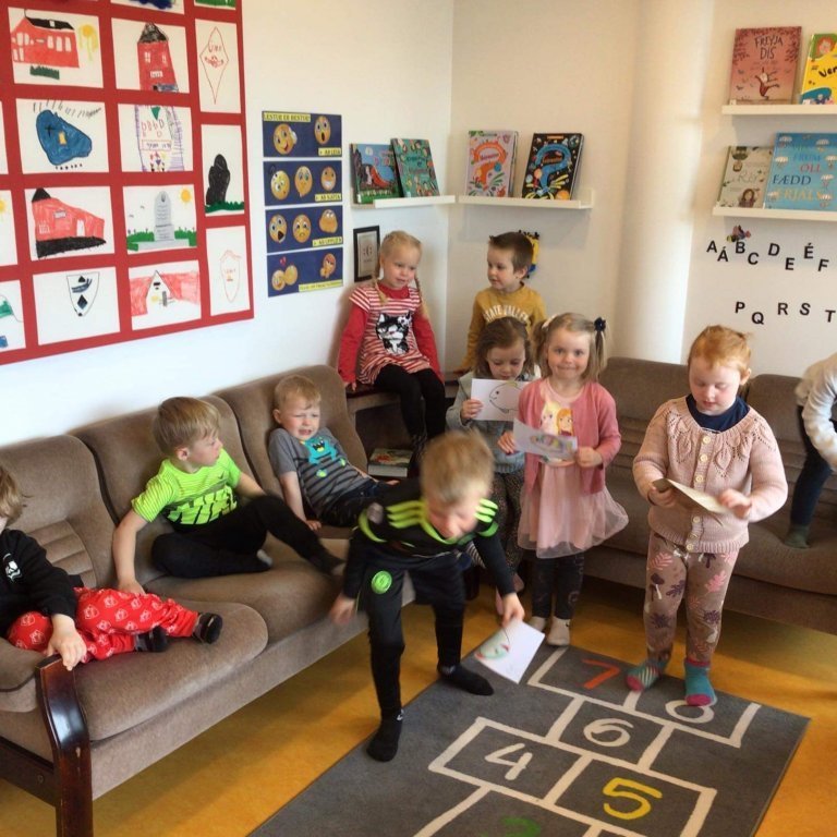 761335ee-8a4b-48e0-883a-84b44b9ded75