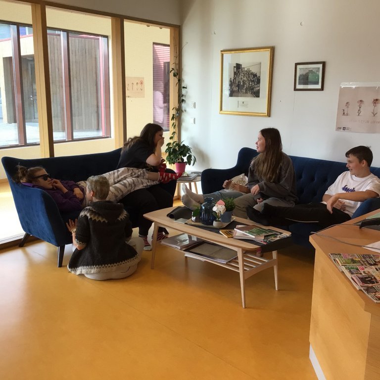 c47e026c-126a-4325-97cc-d52b24f1c061