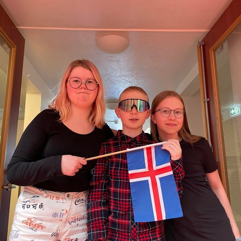 345710792_922751058947785_6193397423229492428_n