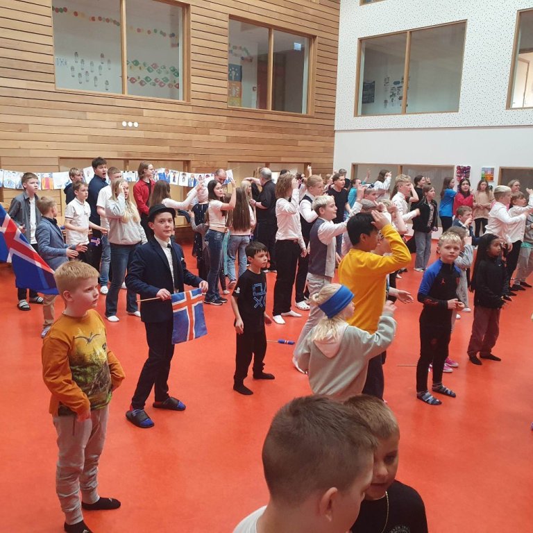 345782324_144338341868053_630672916019508656_n