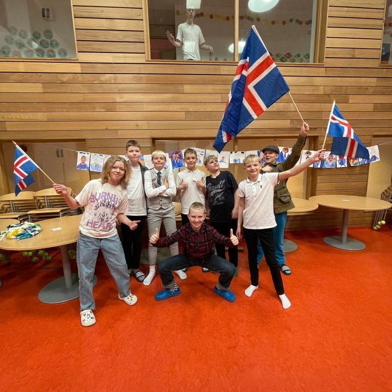 345862357_199426709638547_2331476415297604048_n