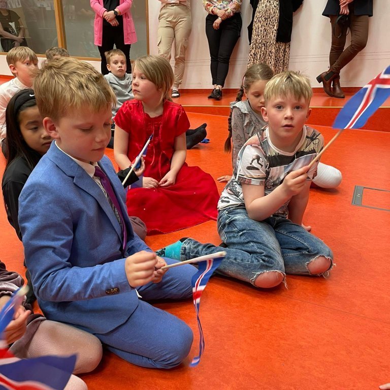 345877067_254274233678908_1873658919182394238_n