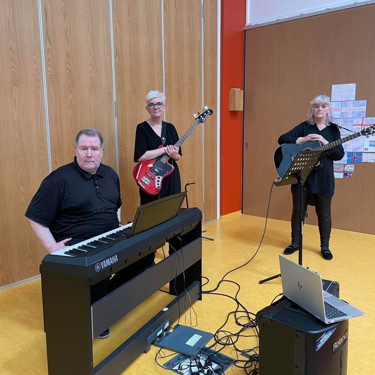 345893164_597058385719747_6817401277385688622_n