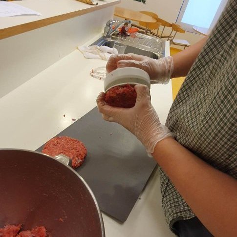 326740344_169671379238232_8631651652191193342_n