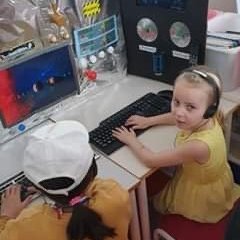 8b17e2eb-011b-430f-911c-586e89e3b544