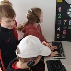 b82094d2-ed26-4bb9-bff4-6491bd6e2ea3