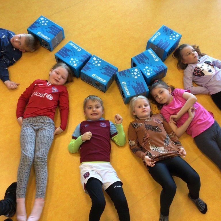 2dce4de2-ffdd-47f5-8a1a-90cbf3e4627a