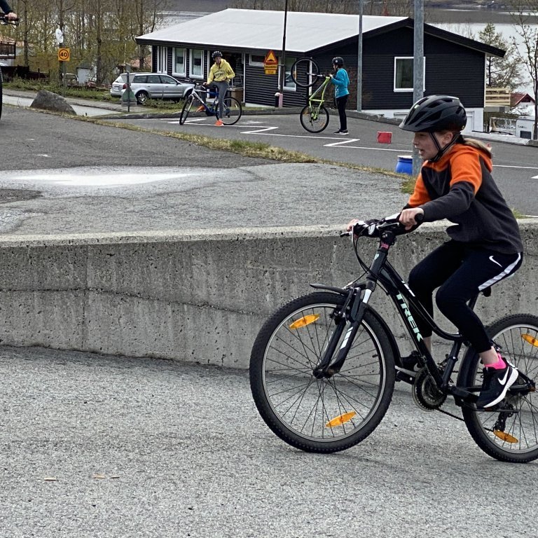 3eccc8df-3dff-446a-91d8-de97f9f32169