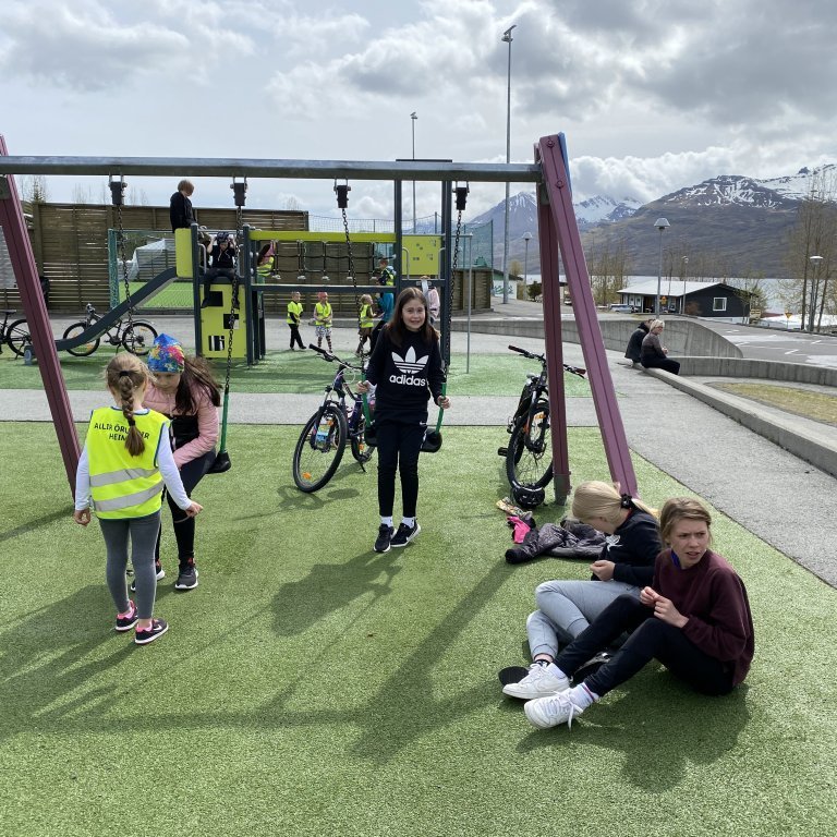 9b1adfe0-44e1-4f80-b278-66fa9f509813