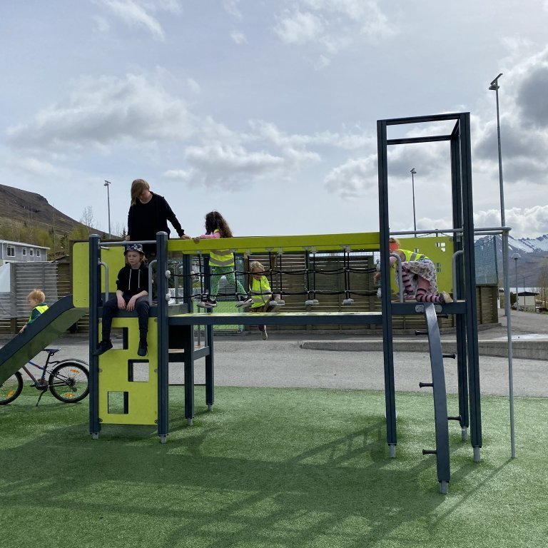 d2e8553b-a648-4e1b-8e9a-4b341fd4cf4a