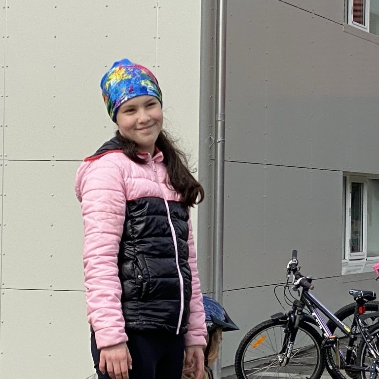 f6dc2b8e-df18-454a-9472-38d6a9a8edd1