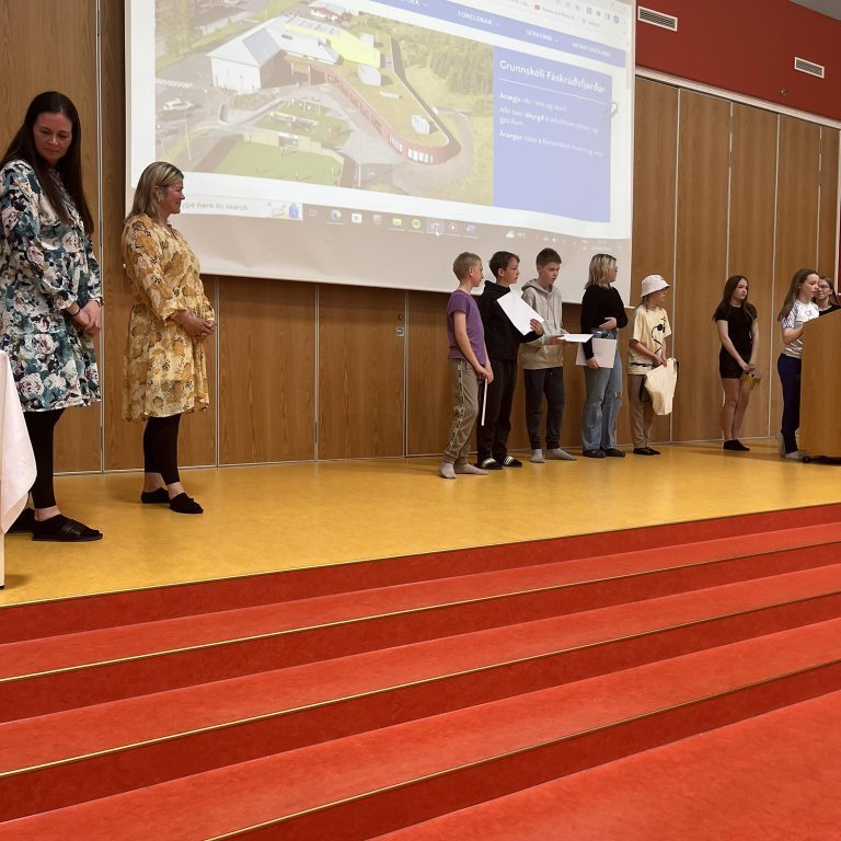 348375859_959067435232087_574113570722644769_n