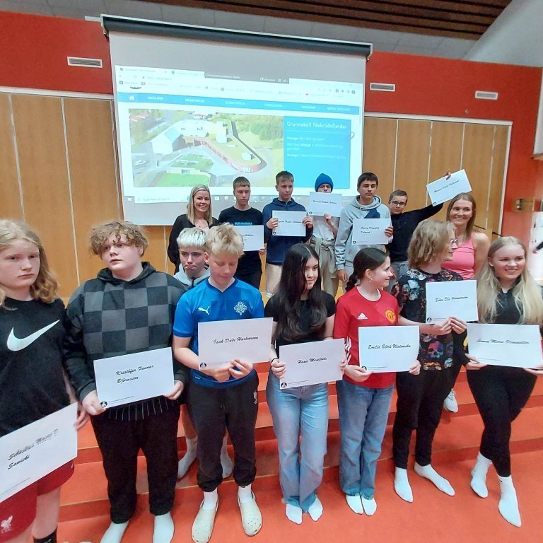 349502769_907891990310936_7813719556821336872_n