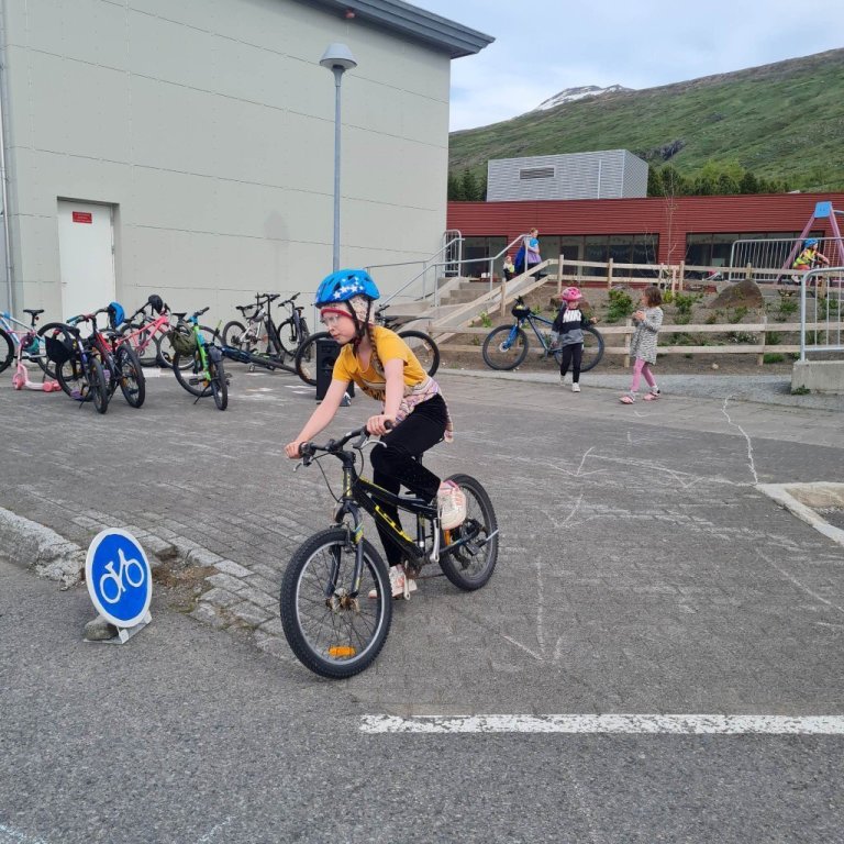 350906926_976232246832760_774821277870652107_n