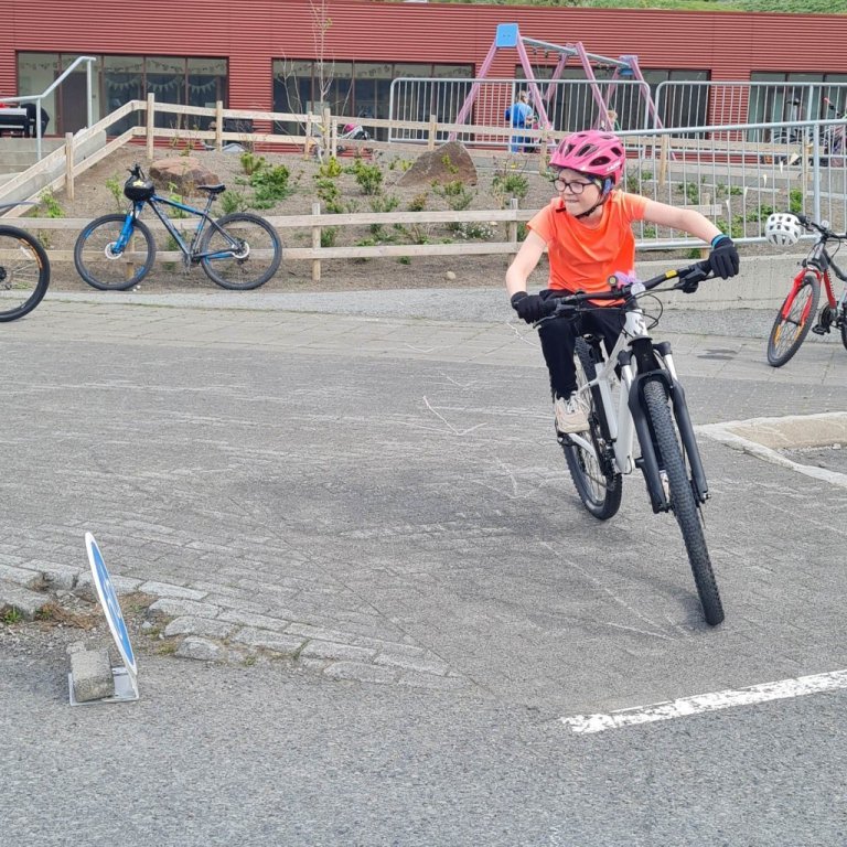 350917778_1317134848903444_604629688095365873_n