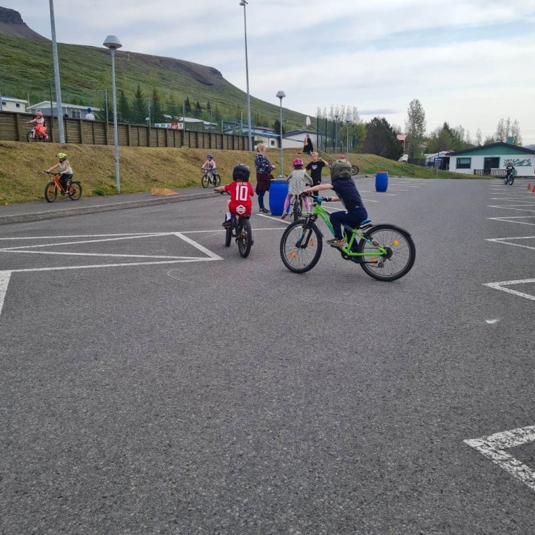 351101576_1613024665775702_327185102272083277_n