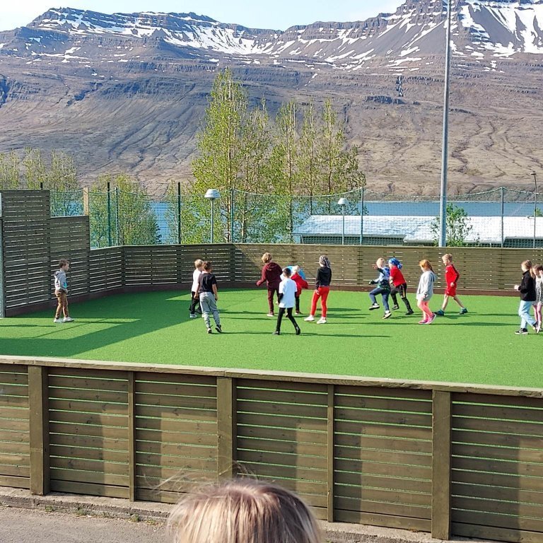 351200378_1468228010247856_1564078637563375187_n