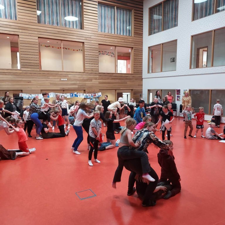 351429951_769081528031232_3345937300627156292_n