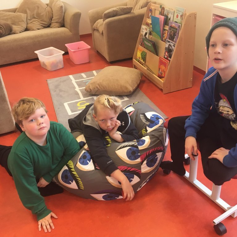 41863479_1970281566598144_4227616827204698112_n