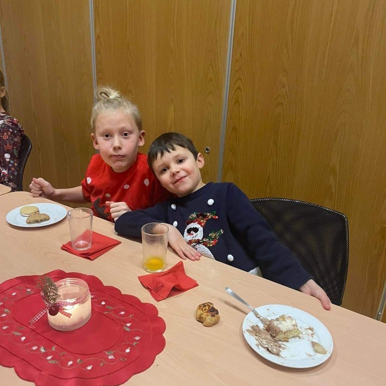 0375b00e-e33c-4c5d-937e-5f1410873c34