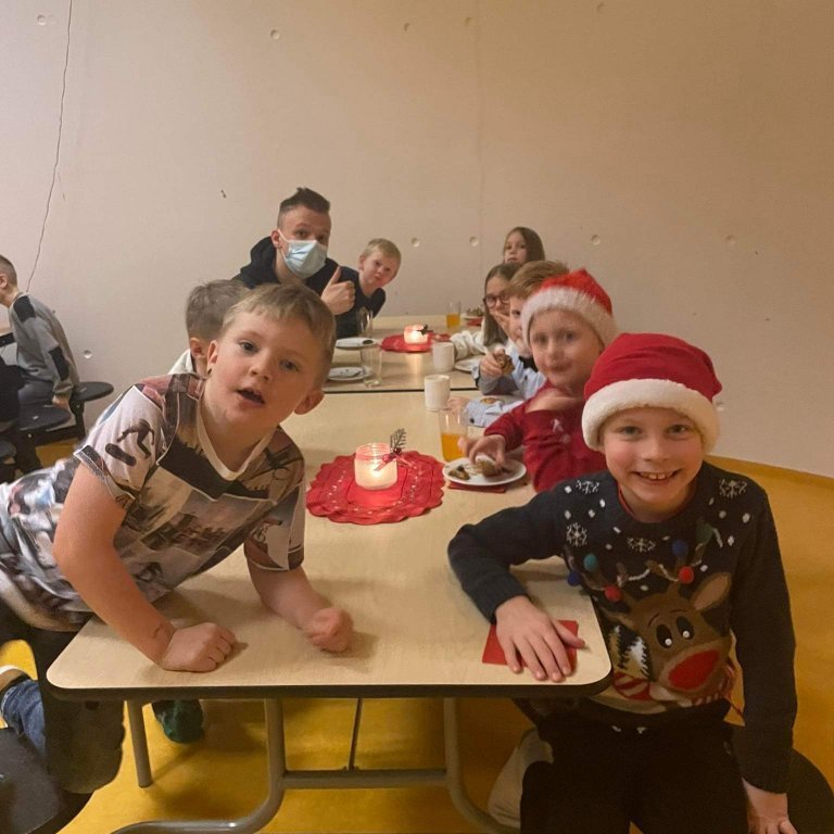 214d276a-2f43-434e-9533-3fd875b34020