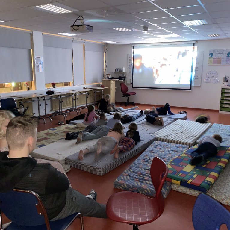 42b81cf0-41cb-41bd-8787-0f3bf2c9e205