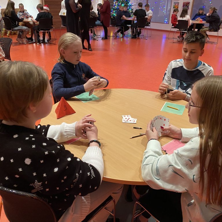 5212e934-cfe0-4dd1-9bf3-c6798c2eb999