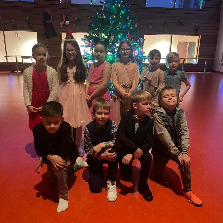 77120a6a-5cfc-441a-8131-9af5106460b0