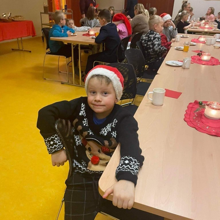 d688b4b7-b0a4-42d6-9698-20560bf0c554