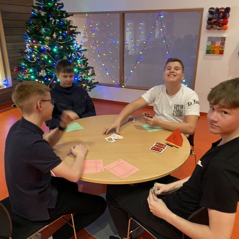 f4153029-09ab-44c1-a6d1-e25c0a22369e