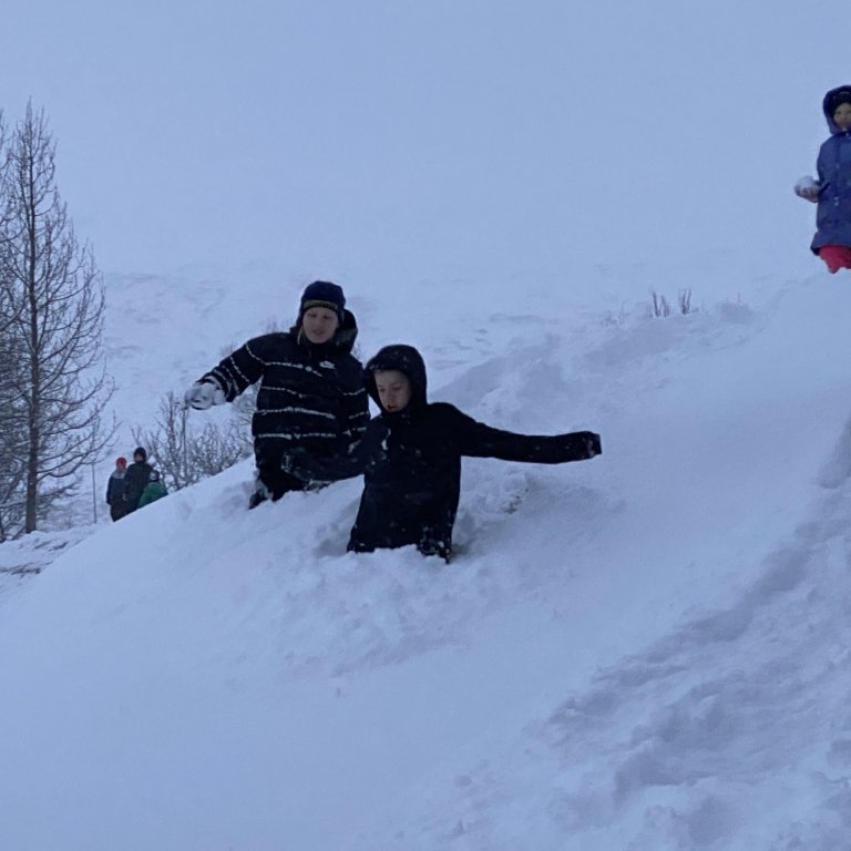 6980c938-5fd2-48da-8624-573d7b858335