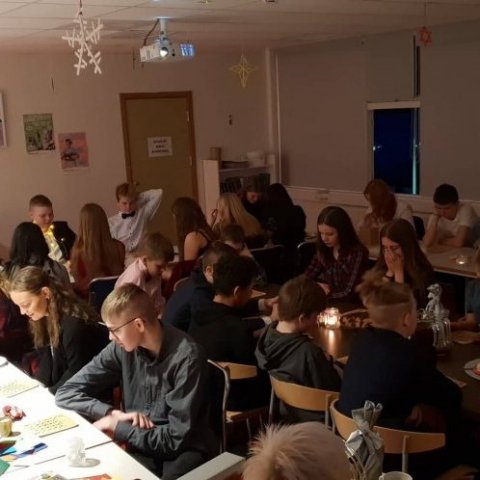 48391425_336765233829610_844601436107964416_n