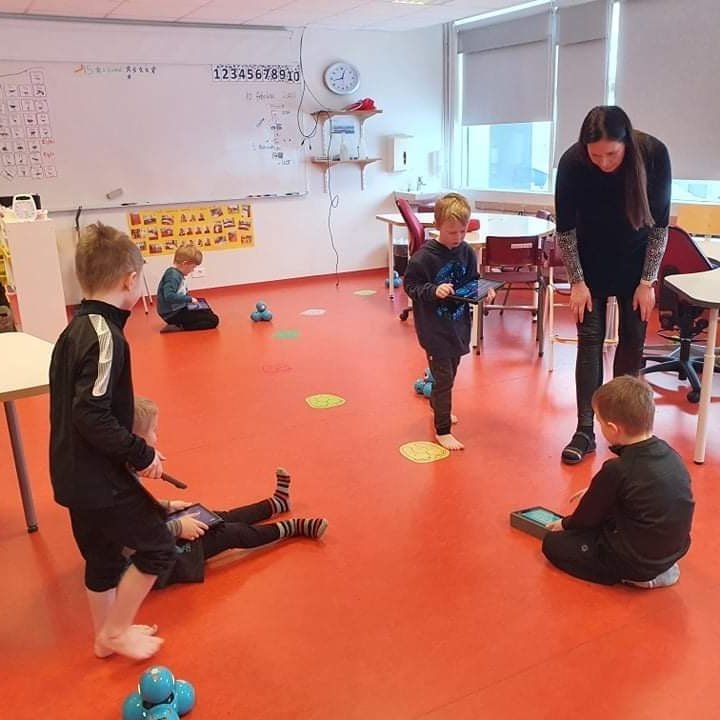 75d293ae-0fa7-41da-9424-61e19446118a