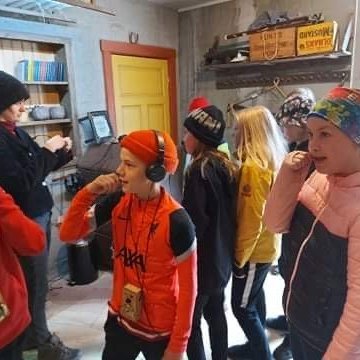 6e5ab9bf-d14d-4ccf-830f-1b36110b2a51