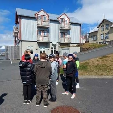 ef1e55fc-62c4-4da8-9b62-f1ac5700f646