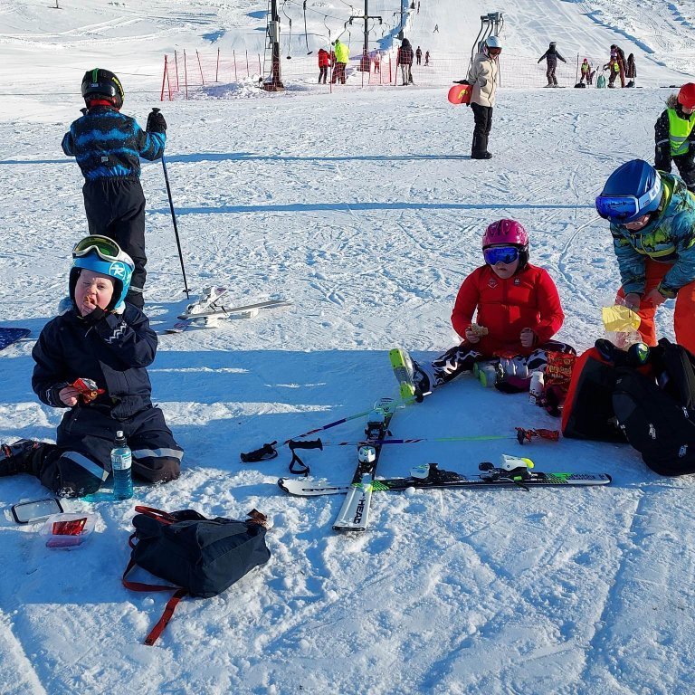 334541881_1195376484439189_2125025179416992027_n