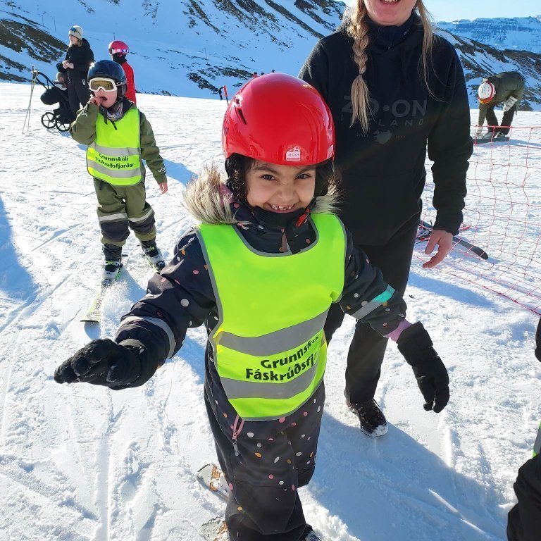 334710600_218676967285623_2002308763235646503_n