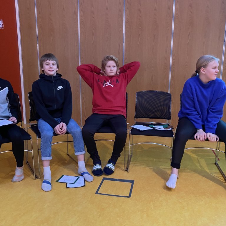 9ff5d6f6-a5d9-4fbe-8482-3ed9bdd6647f