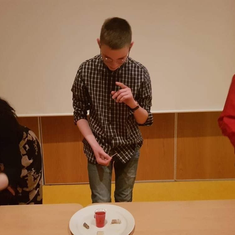 61ba5c8c-428d-4984-abd4-591d2a24f53d