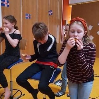 b38a9e40-4af5-49db-a813-c537db1f7895