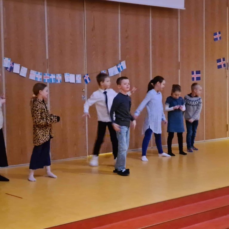 270d07c3-0907-44d9-ba99-5715add9a726