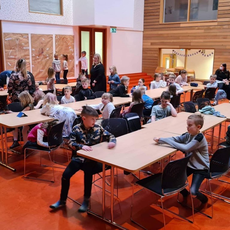 2b0e834b-b5c0-40c3-9c0e-b64d2b0a58ef