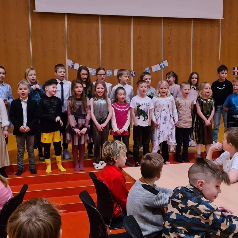 b1d16f7c-3106-4600-8e79-e4a1724dee59