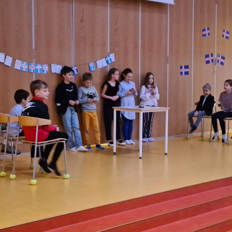 f5faeb71-2d89-42cd-a22f-ef9d099e58f0