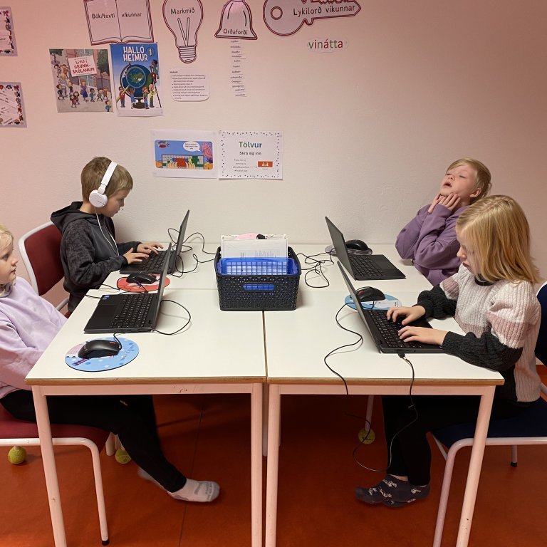 043bbc92-1080-4e26-80e0-53fb0cce0b6a