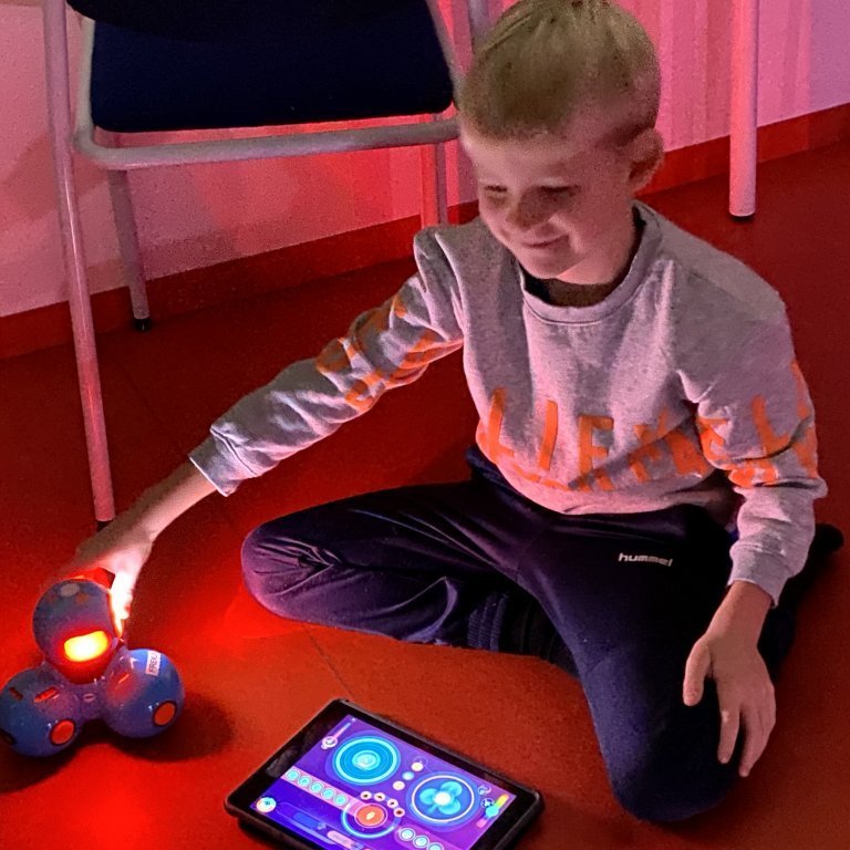 3c170b66-e8c3-4c33-a230-38ea638cb72f