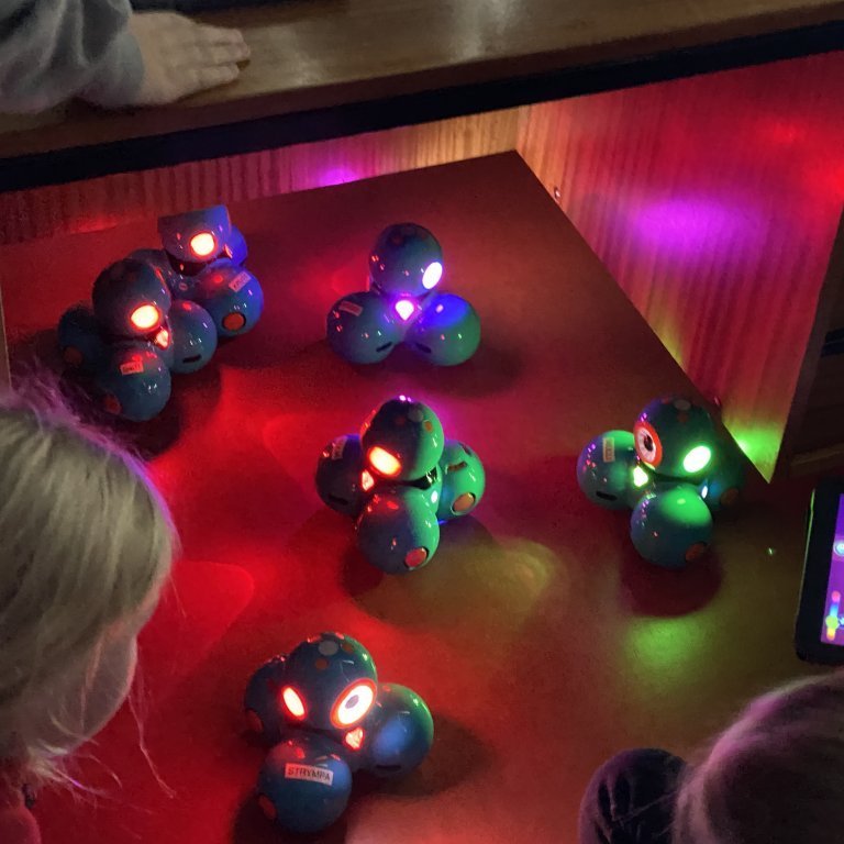 7b5f5422-8342-4cce-ac0e-8d96cfedf0e7