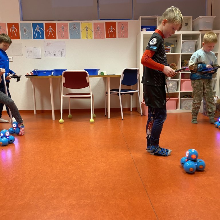 b862a1fe-c9a6-4335-ae53-56e27f06a8eb