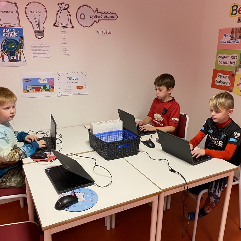 f6cbd1f2-14c7-4c09-8ae8-9bfc94383c61