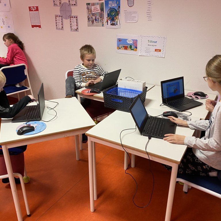 f90b8ed5-0a72-4432-a40a-bff16c34c32d